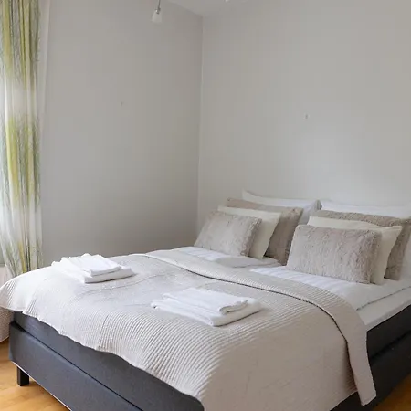 2bdr With Private Sauna